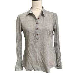 Birds of Paradis by Trovata Gray Stripe Lace Back Button Front Shirt Small